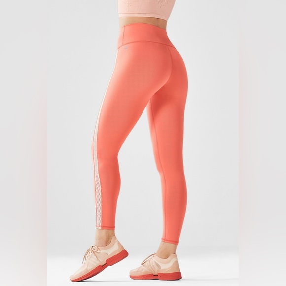 Fabletics Magnolia Coral High Waisted 7/8 Power Hold Leggings, NWT - Picture 2 of 11
